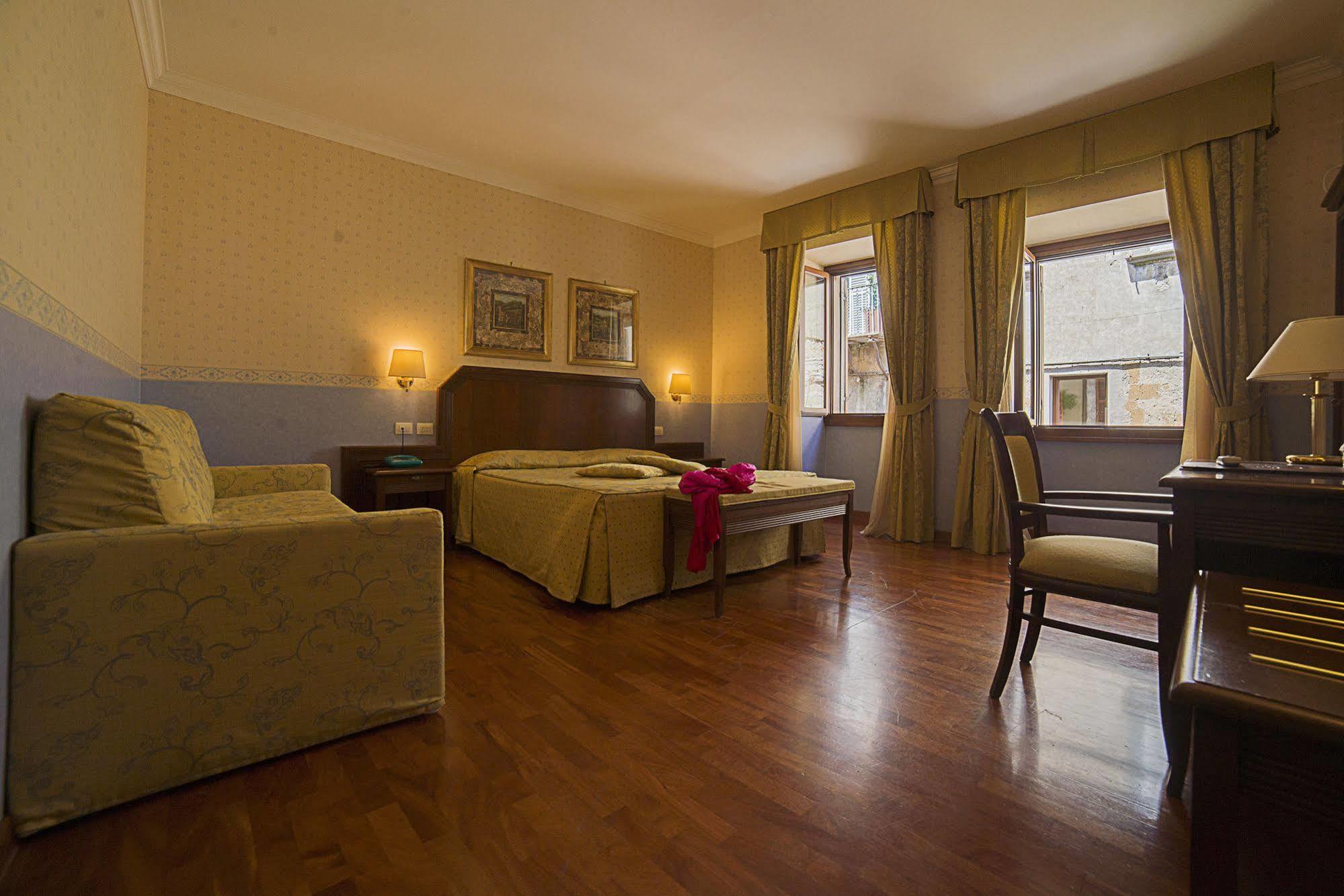 Hotel Filippeschi Orvieto Ngoại thất bức ảnh